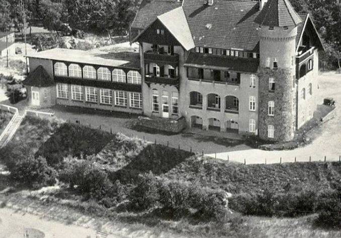 Neptun- historia zamku na