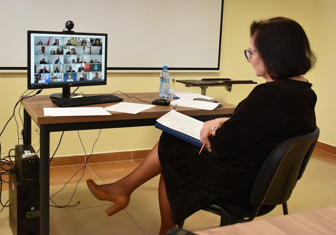 Bezpieczne wybory i programowa