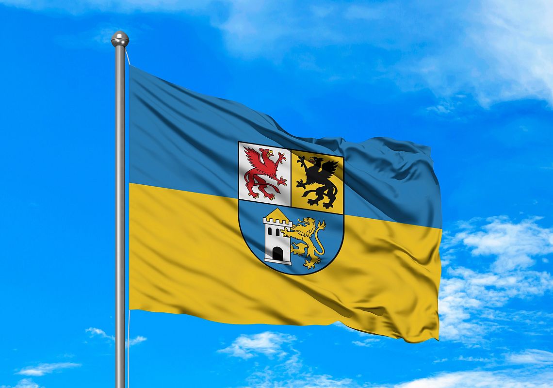 Flaga Powiatu Lęborskiego