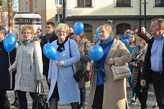 Niebieski marsz z okazji