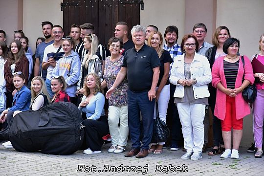 Międzynarodowo, artystycznie i