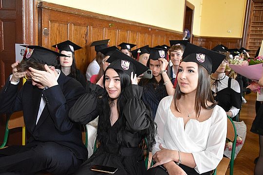 Pożegnanie z przesłaniem