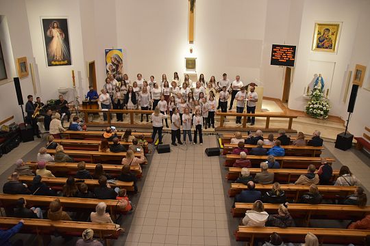 Wybrzmiał gospel