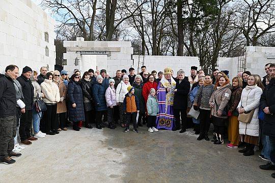 Lęborska cerkiew z kamieniem