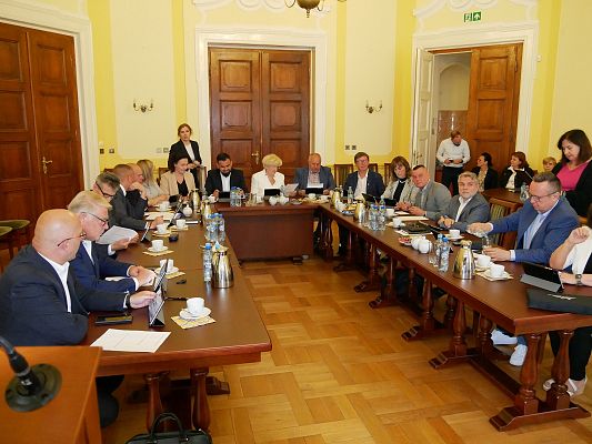 Radni obradują na III sesji