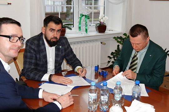 Jest umowa na przewozy