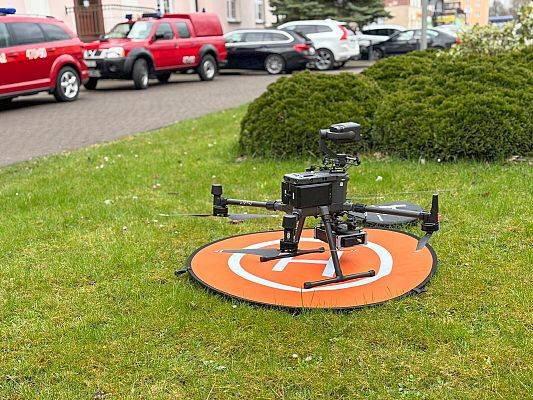 Dron przydatny służbom i