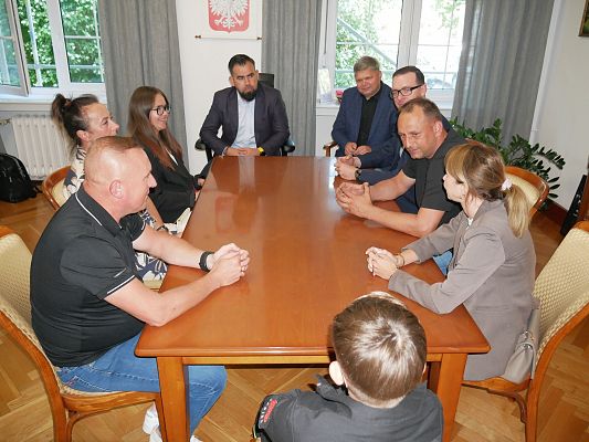 Starosta przyjął młodych