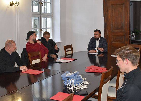 Losowanie grup w XXV Halowym