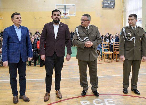 Mianowania i wyróżnienia w