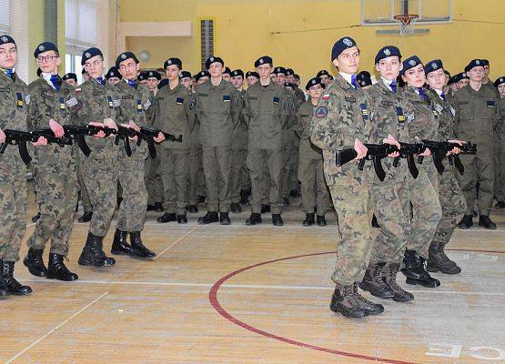 Mianowania i wyróżnienia w