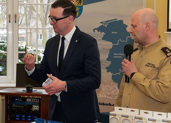 Czujki dymu i czadu dla