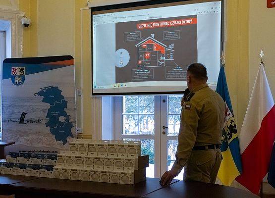 Czujki dymu i czadu dla