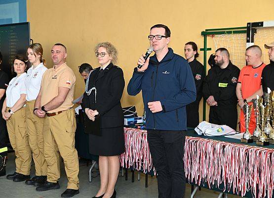 II Powiatowe Halowe Zawody