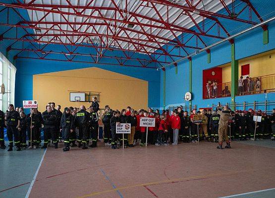 II Powiatowe Halowe Zawody