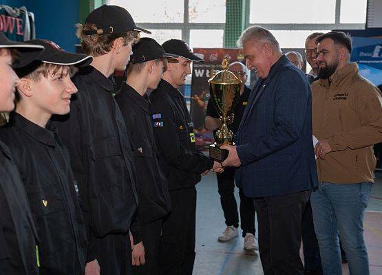 II Powiatowe Halowe Zawody