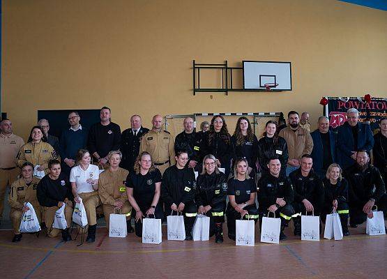 II Powiatowe Halowe Zawody