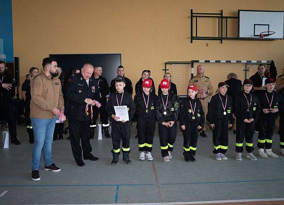 II Powiatowe Halowe Zawody