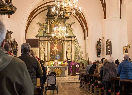 Uroczystości pod tablicą
