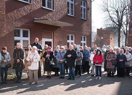 Uroczystości pod tablicą