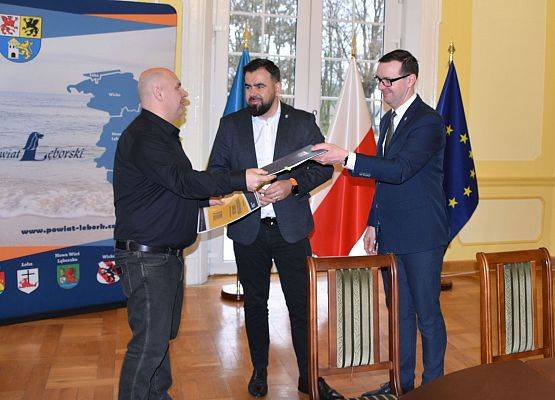 Umowy grantowe dla NGO