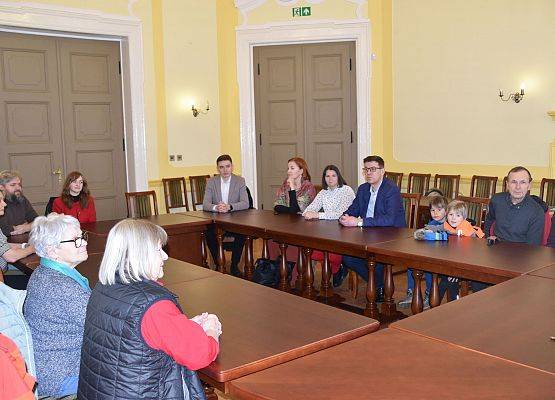 Umowy grantowe dla NGO