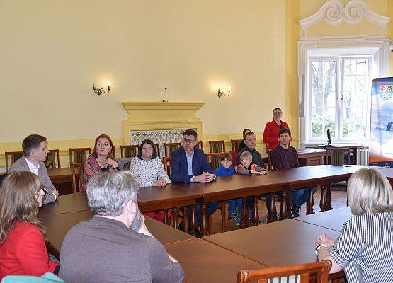 Umowy grantowe dla NGO