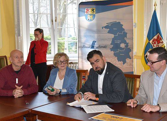 Umowy grantowe dla NGO