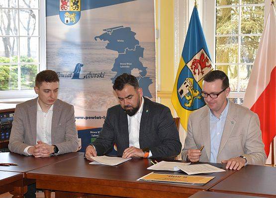 Umowy grantowe dla NGO