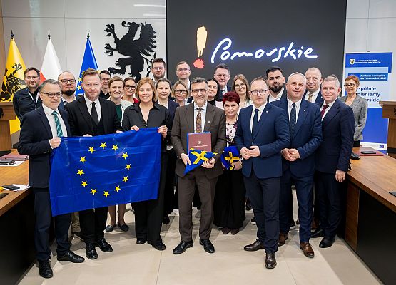 Podpisanie umowy na środki dla