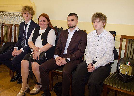 Wyróżnienia dla młodych