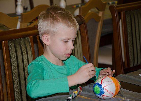 Wspólne malowanie świątecznych