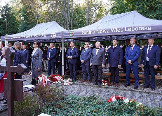 „Z drugiej strony drogi” –