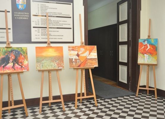 W kolorach pomarańczy -