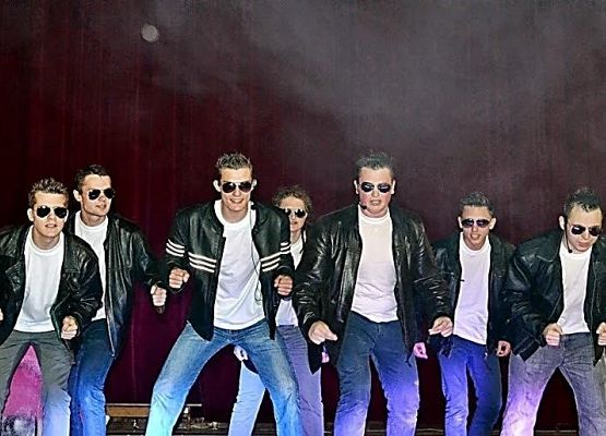 Musical „Grease” - „Bo jak nie