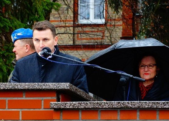 Uroczysty apel z okazji Święta