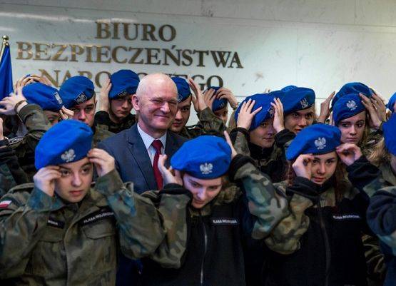 Klasy wojskowe PCE z wizytą w