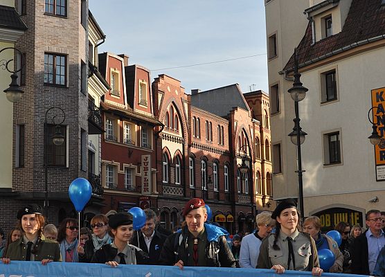 Niebieski marsz z okazji