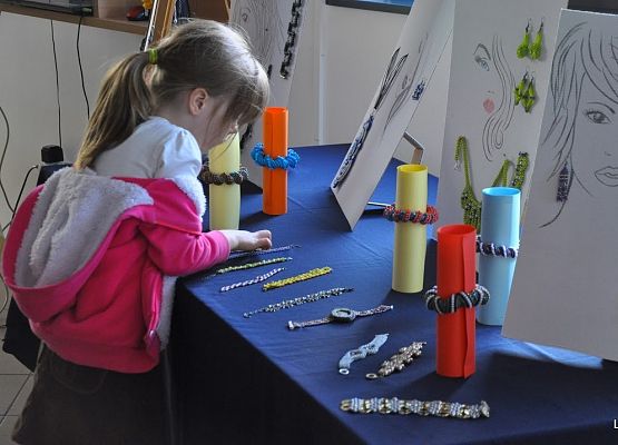 Wystawa biżuterii Leonory