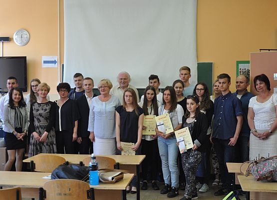 VI Powiatowy Konkurs Chemiczny