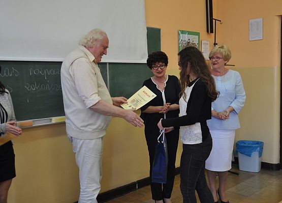 VI Powiatowy Konkurs Chemiczny