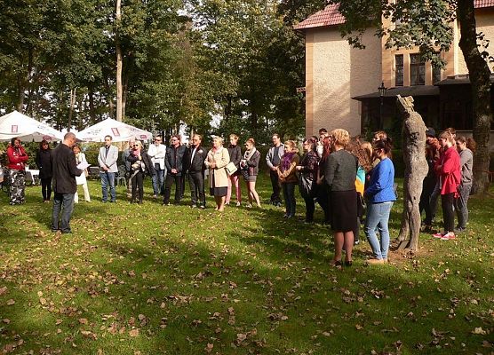Plener rzeźbiarski w Poraju