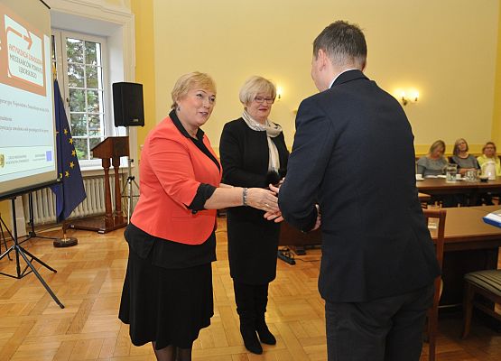 PROJEKT AKTYWIZUJĄCY