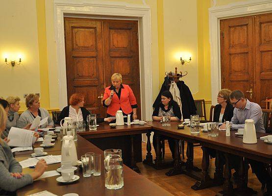 PROJEKT AKTYWIZUJĄCY