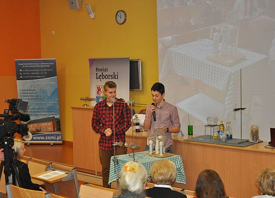 Eksperymentalna i widowiskowa