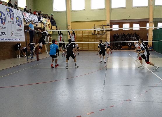 Wyniki pierwszej części  XIX