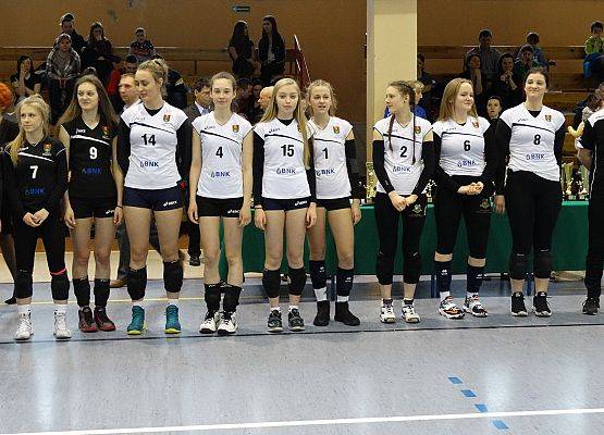 Wyniki pierwszej części  XIX