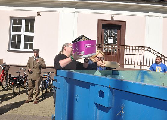 Drzewko za makulaturę