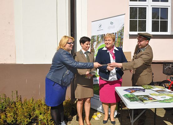 Drzewko za makulaturę