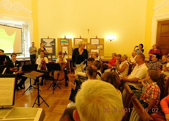 MAJ RODZICIELSTWA ZASTĘPCZEGO